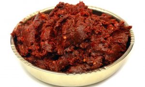 Acı Biber (İsot) Salçası (Ev Yapımı)