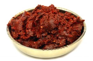 Tatlı Biber (İsot) Salçası (Ev Yapımı)